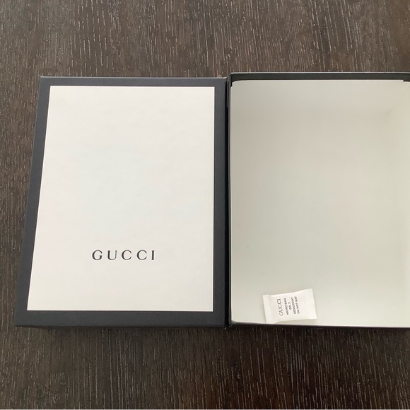 Authentic Gucci box - Picture 2 of 3